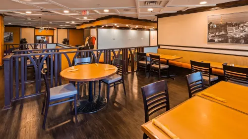 Best Western Premier Toronto Airport Carlingview Hotel Unggulan Photos