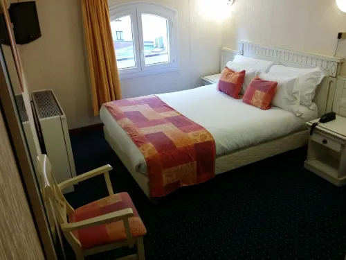 Hôtel Riquet Chambres Photos