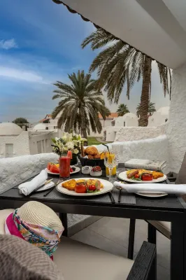Marbella Resort Dining Photos