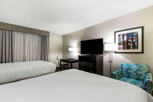La Quinta Inn & Suites by Wyndham San Diego Mission Bay Chambres Photos