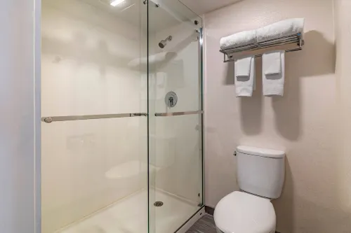 Fairfield Inn & Suites Providence Airport Warwick Rooms Photos
