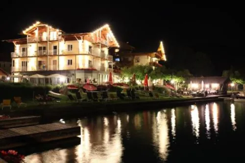 Hotel Stadler am Attersee Exterior Photos