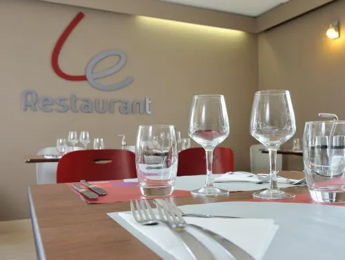 Campanile Dole Dining Photos