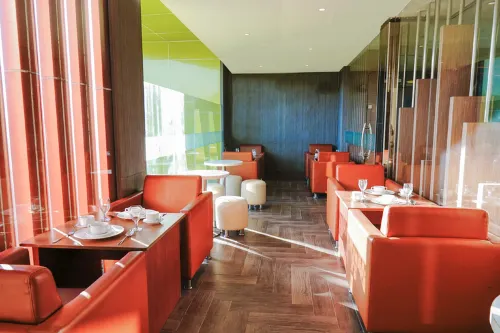 Empress Hotel Makassar City Center by Life Makanan Photos