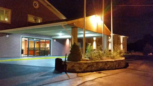 Americas Best Value Inn Foxboro Außen Photos