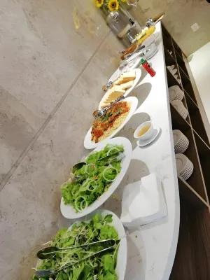Yến Vy Hotel & Apartment Ăn uống Photos