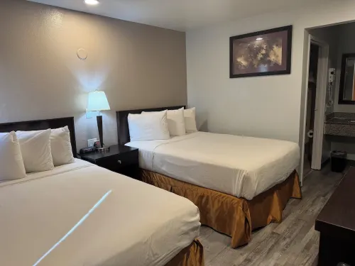 Travelodge by Wyndham Sacramento / Rancho Cordova Photos