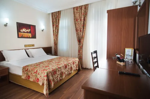 Triana Hotel Номера Photos