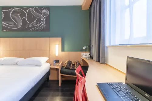 Hotel ibis De Panne Photos