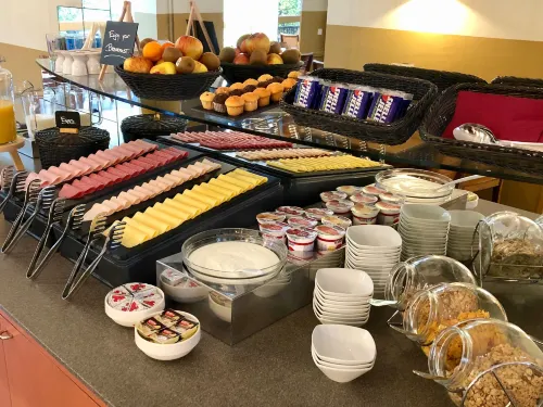 Prinsenhotel Dining Photos