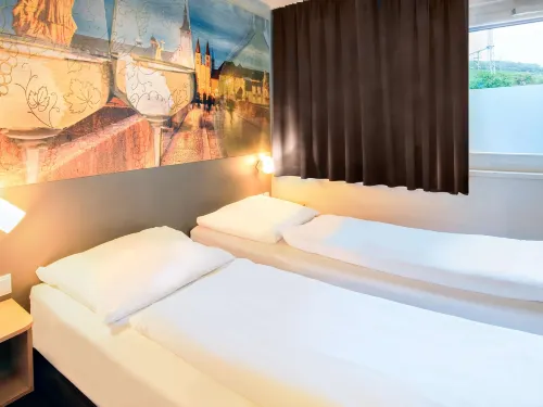 B&B HOTEL Würzburg-City Photos