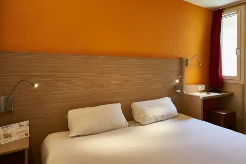 Hotel Première Classe - La Roche sur Yon - Mouilleron le Captif Chambres Photos