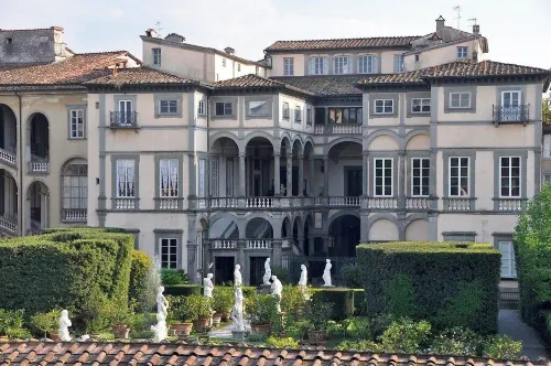 Best Western Grand Hotel Guinigi Exterior Photos