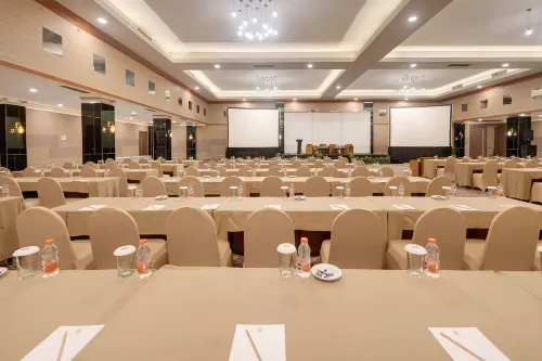 Hotel Pangeran Pekanbaru Fasilitas Bisnis Photos