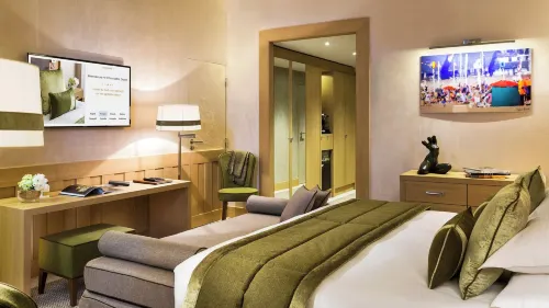 Hôtel Barrière l'Hôtel du Golf Rooms Photos