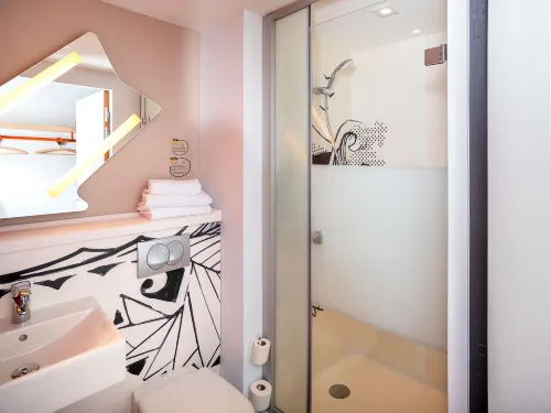 Ibis Budget Cognac Chambres Photos