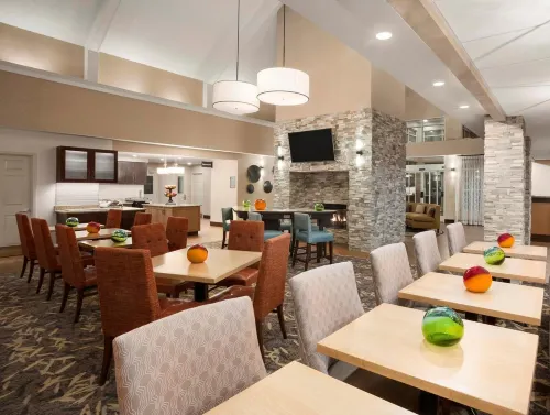 Homewood Suites by Hilton Dallas - Park Central Area Ristorazione Photos