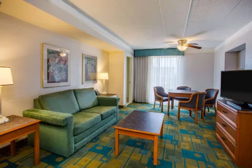 La Quinta Inn by Wyndham Norfolk Virginia Beach Photos
