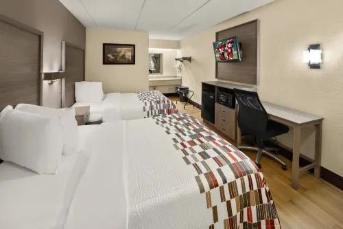 Red Roof Inn Chapel Hill - UNC Featured Photos