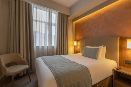 Riu Plaza the Gresham Dublin Rum Photos