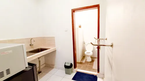 Nobody Inn Bali at Arya Guest House Photos