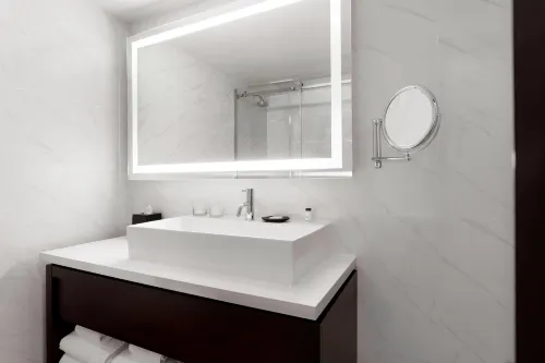 Sheraton Charlotte Hotel Rooms Photos