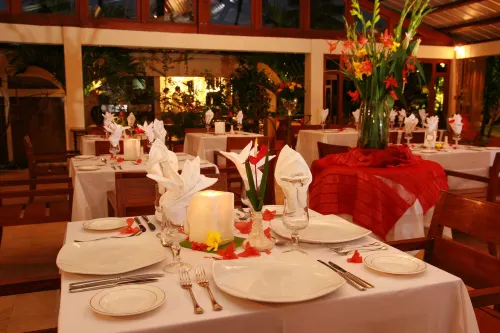 Ocean Villas Hotel Restauration Photos