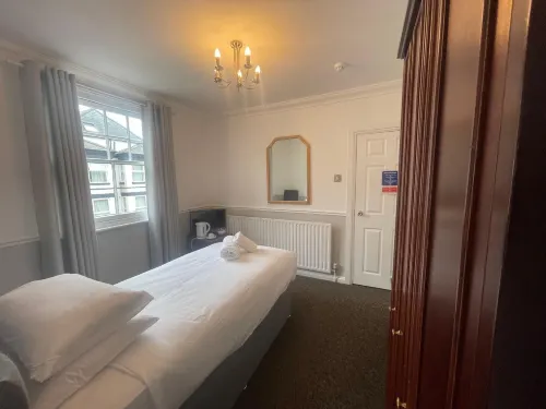 Central Hotel Camere Photos