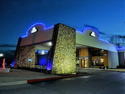 Days Inn by Wyndham Southern Hills/Oru Extérieur Photos