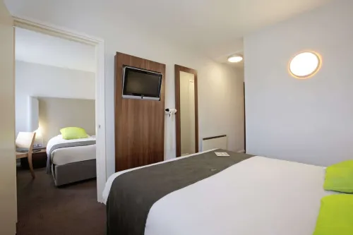 Campanile Swindon Rooms Photos