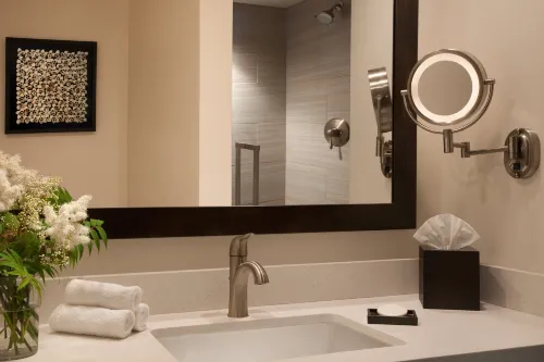 The Lakefront Anchorage Rooms Photos