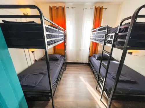 ITH Mission Beach Backpacker Hostel Rooms Photos