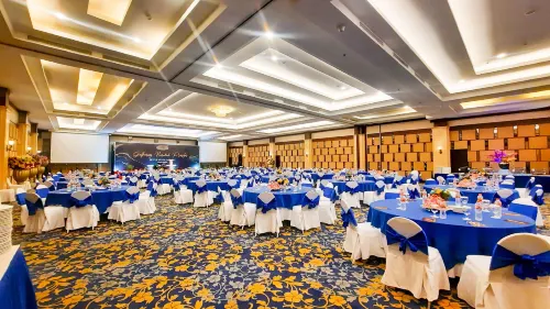 Plaza Inn Kendari Business Photos