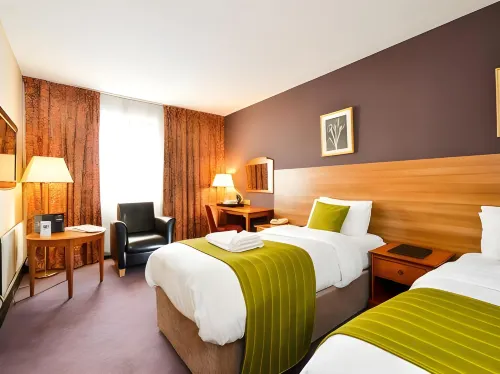 Cedar Court Bradford Hotel Rooms Photos