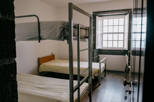 Azores Youth Hostels - Pico Zimmer Photos