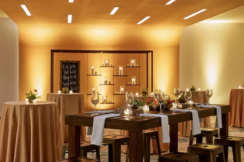 The Westin Denver International Airport Restauration Photos