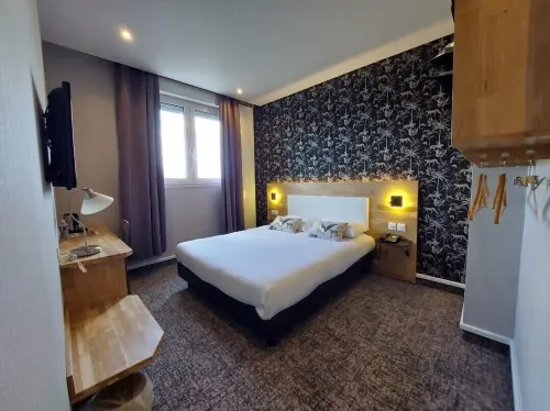 Brit Hotel Privilège le Royal - Centre Gare Camere Photos