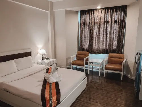 River Grand Hotel Rooms Photos