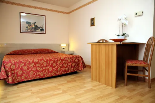 Hotel Excelsior Photos