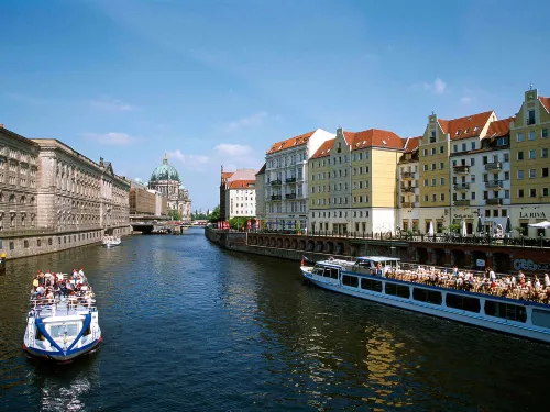 Ibis Styles Berlin Treptow Near Hotel Photos
