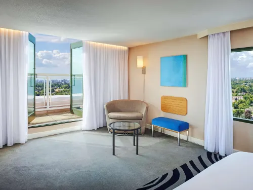 Novotel Toronto North York Featured Photos