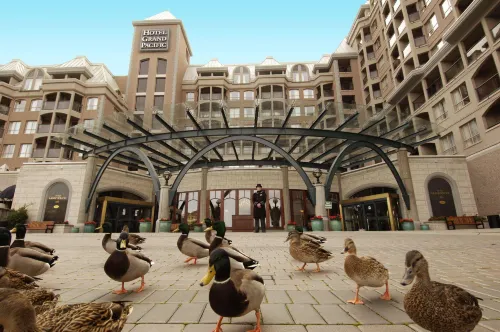 Hotel Grand Pacific Exterior Photos