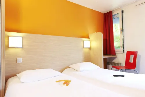 Première Classe Bordeaux Est - Lormont Chambres Photos