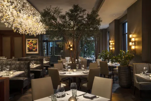Four Seasons Hotel Los Angeles at Beverly Hills Ristorazione Photos
