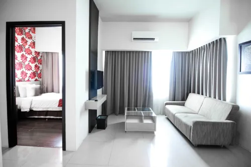 Solo Paragon Hotel & Residence Phòng Photos