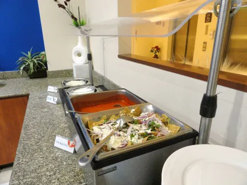 Holiday Inn Express & Suites Toluca Zona Aeropuerto Ristorazione Photos