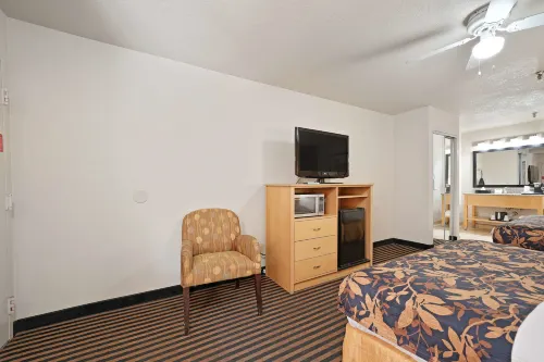 Best Western Plus Executive Inn  Suites Photos
