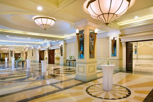 Al Habtoor Grand Resort, Autograph Collection By Marriott Public Areas Photos