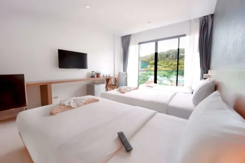 Phoenix Grand Patong Photos