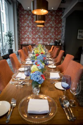 The Candler Hotel Atlanta, Curio Collection by Hilton Mahlzeiten Photos